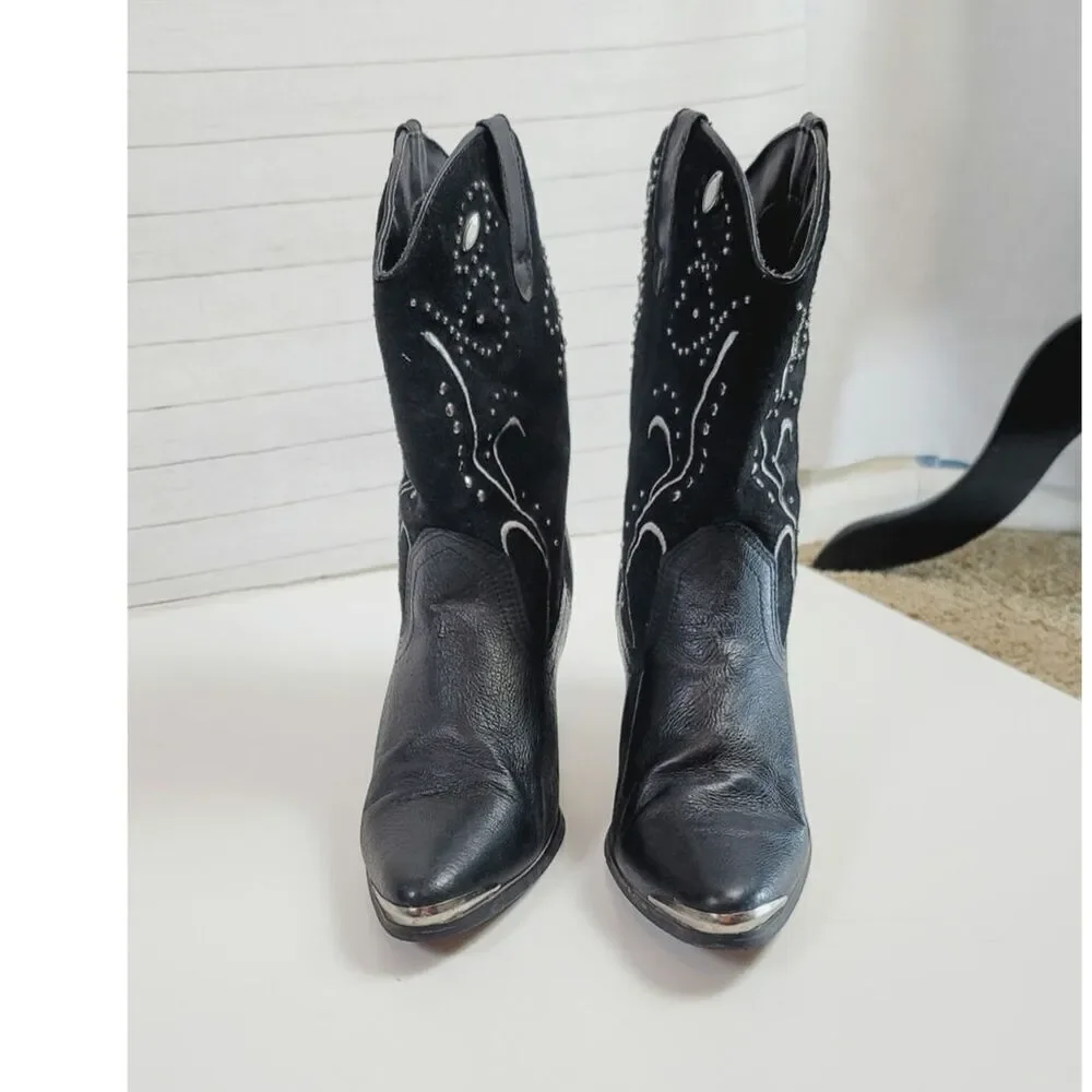 Dingo Ava Studded Western Heeled Boots in Black Suede, sz 10